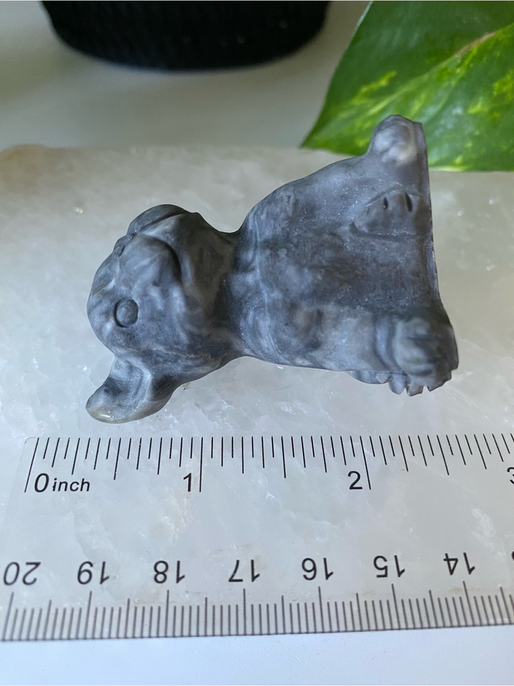 Shellstone Bulldog Figurine - Picture 4 of 7